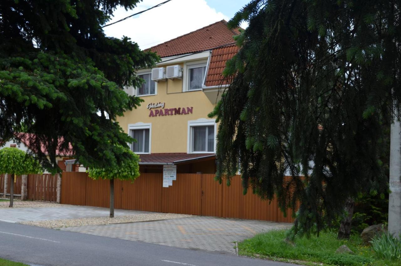 Gázláng Apartman Hajduszoboszlo Ngoại thất bức ảnh